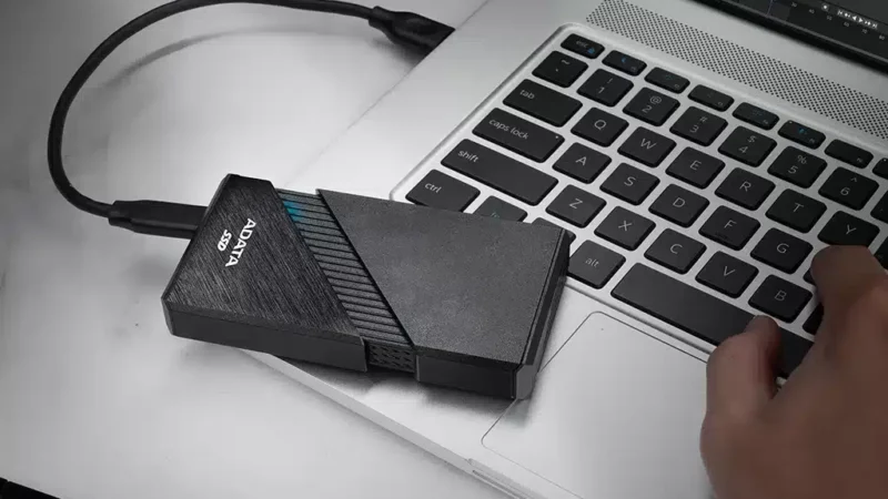 ADATA SE920 — первый накопитель с интерфейсом USB4