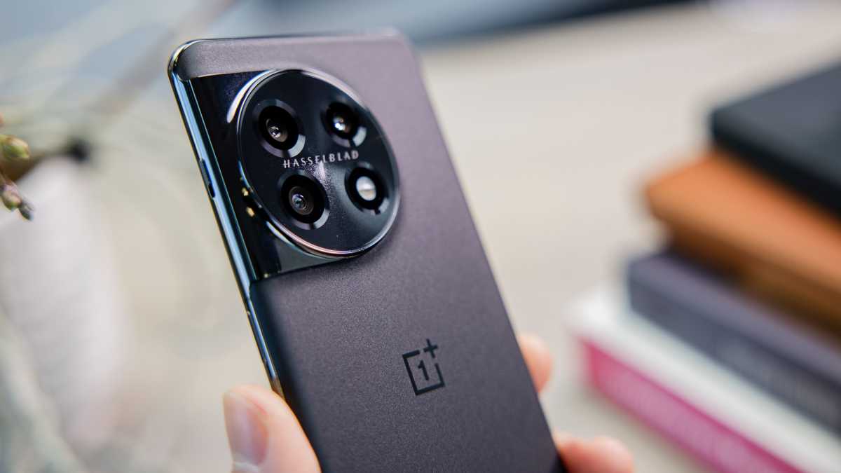 OnePlus представит 12-ю серию по случаю 10-летия бренда